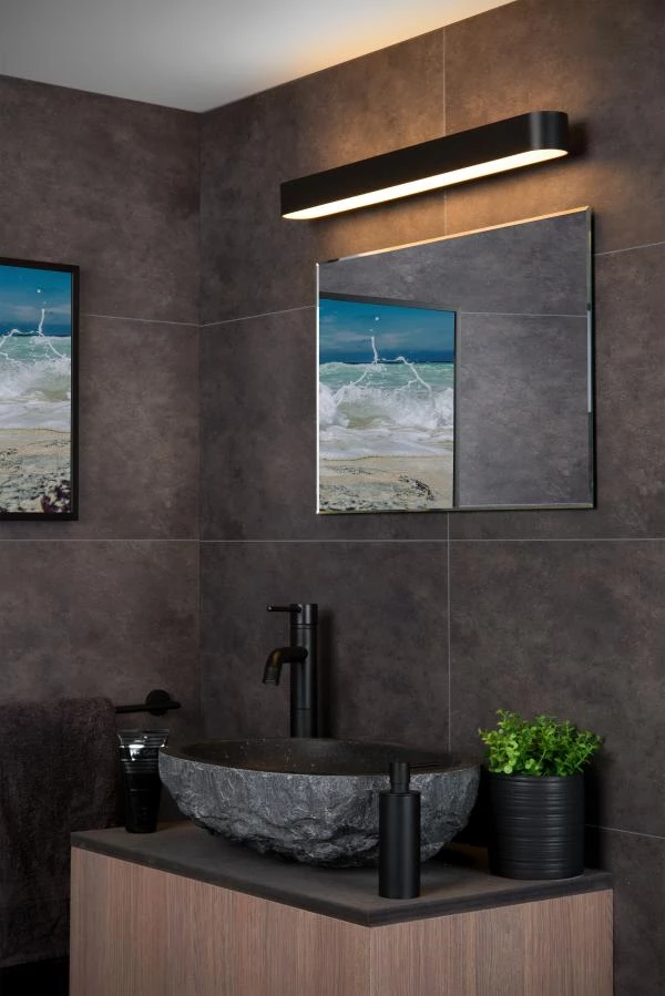 Lucide MADELON - Wandleuchte Badezimmer - LED - 1x9W 2700K - IP44 - Schwarz - Atmosphäre 1